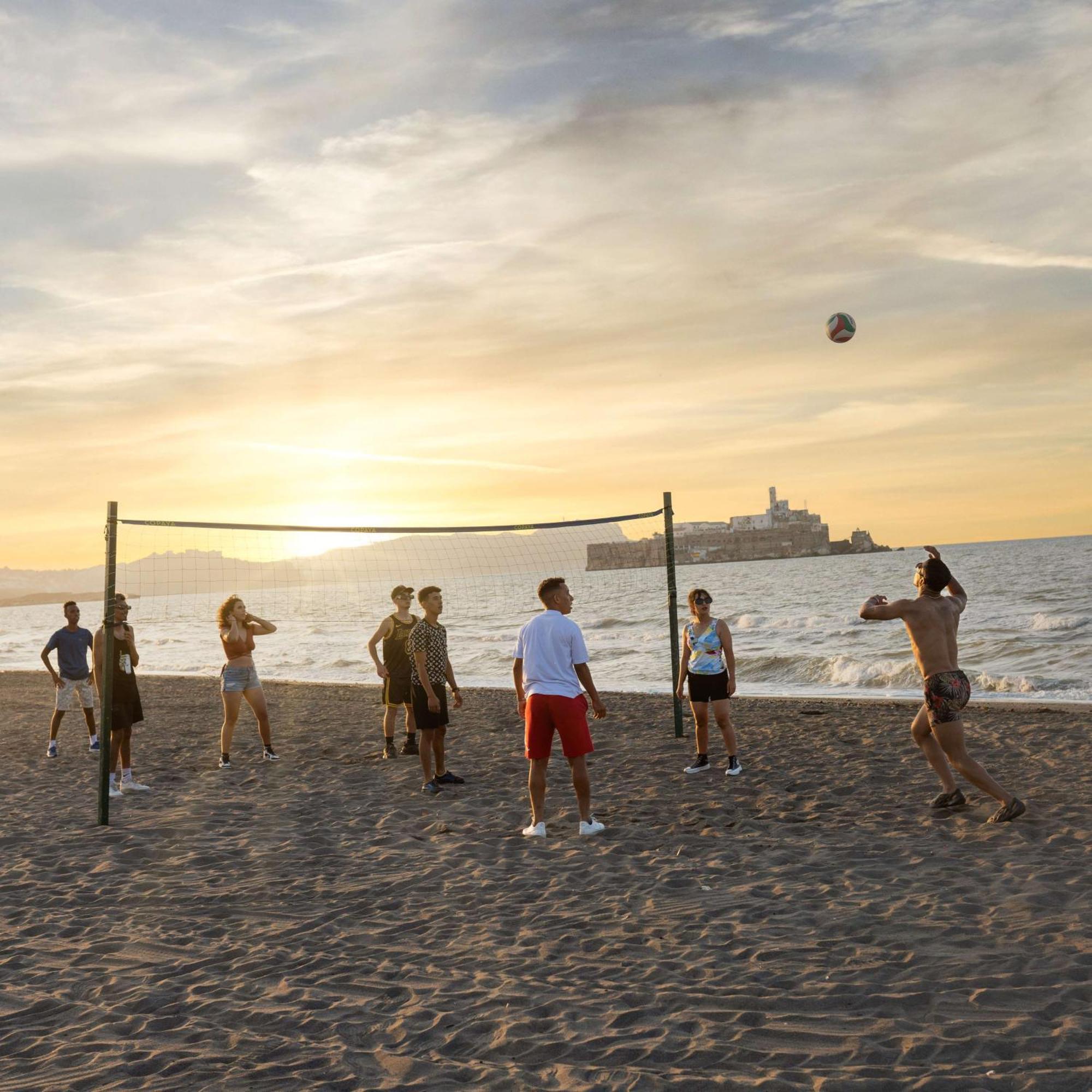 منتجع راديسون بلو الحسيمة المظهر الخارجي الصورة Beach soccer