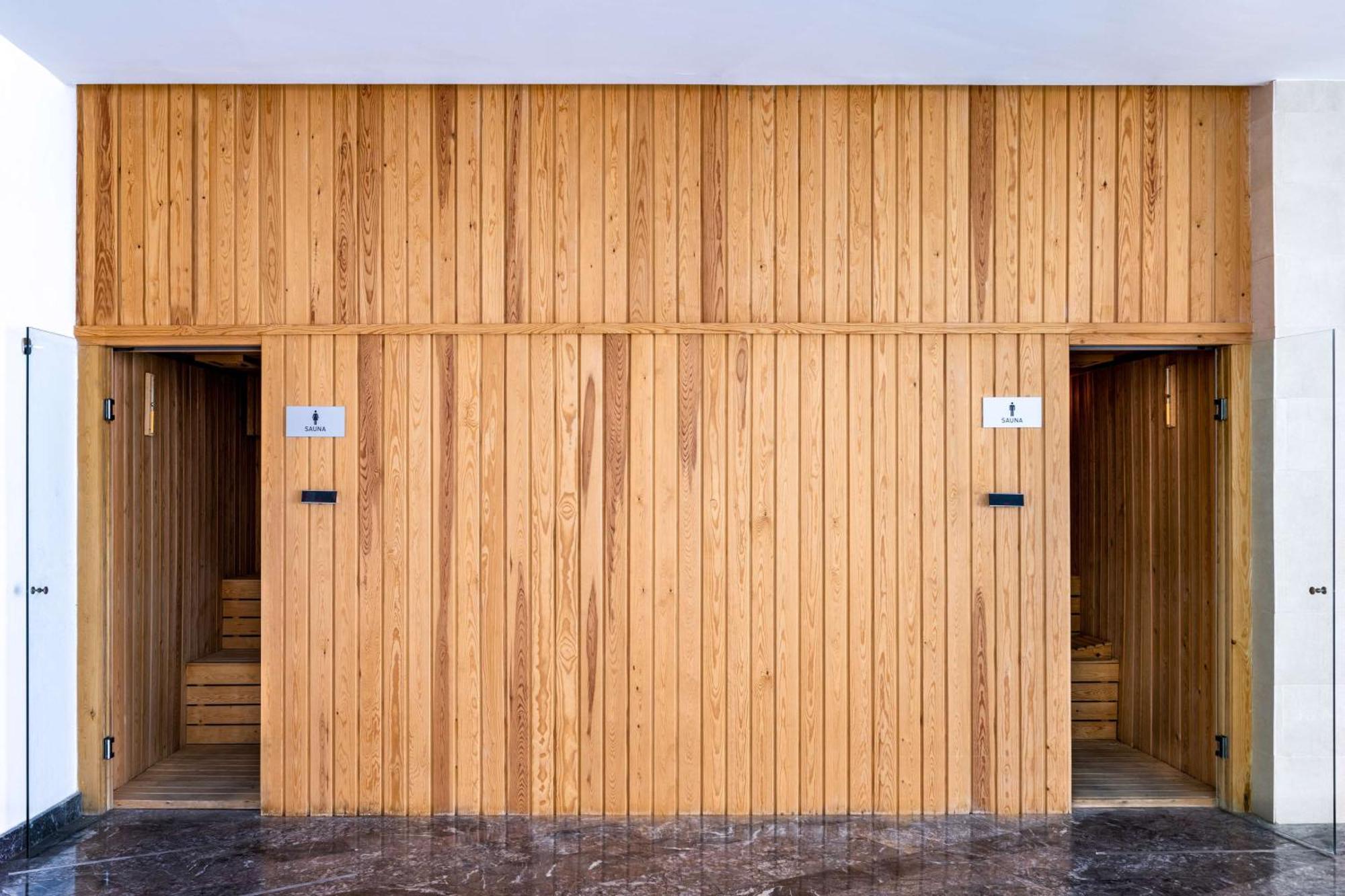 منتجع راديسون بلو الحسيمة المظهر الخارجي الصورة A modern Finnish sauna