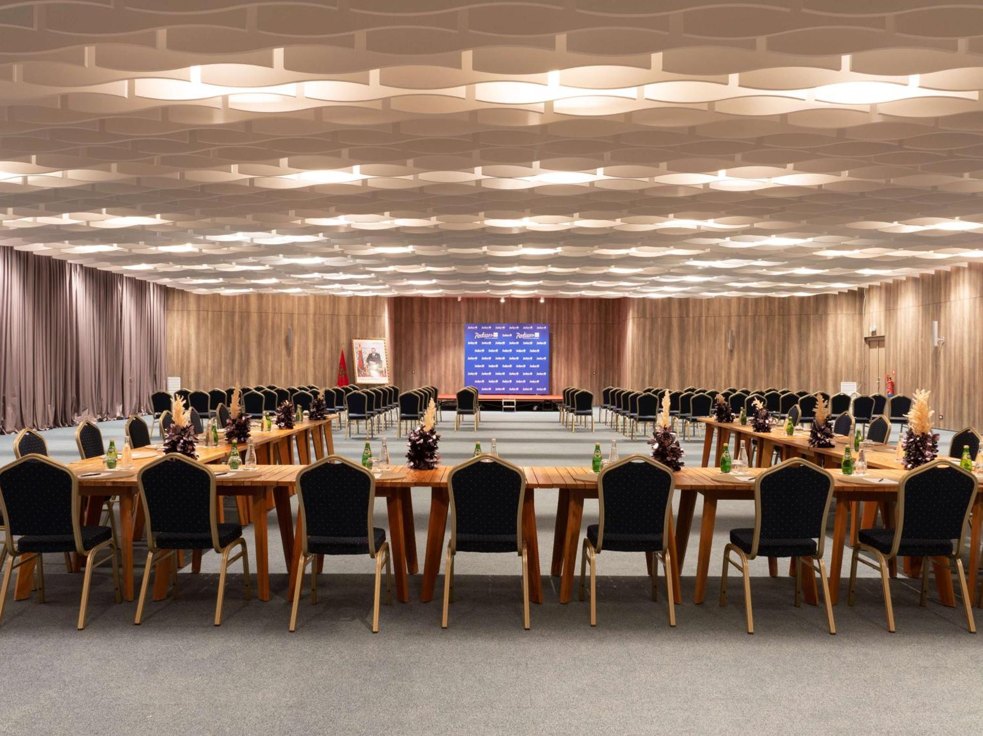 منتجع راديسون بلو الحسيمة المظهر الخارجي الصورة The conference hall